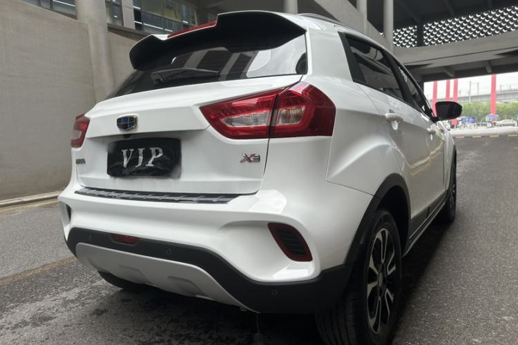 Used Geely Auto Vision X3 2017 1.5L Manual Elite Model
