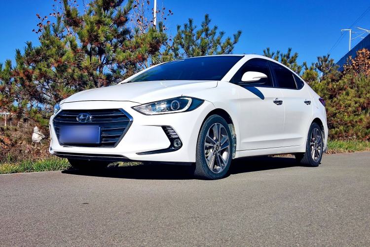Used Hyundai Elantra 2016 1.6L Automatic ZhiXuan – Elite Version
