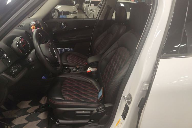 Used  Countryman 2018 1.5T COOPER Special Edition
