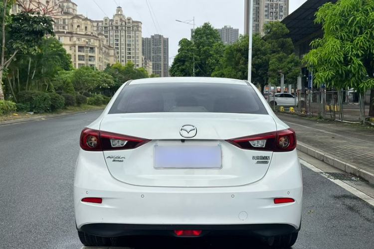 Used Mazda Mazda 3 Axela 2019 Cloud-Controlled Sedan 1.5L Automatic Luxury Model China VI Standard
