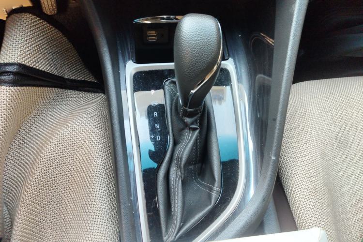 Used Buick GL6 2019 18T 6-Seater Connected Luxury Version China VI Standard
