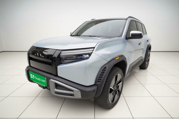 Used  Titanium 3 2025 501 km All-Wheel Drive Intelligent Driving Max Edition
