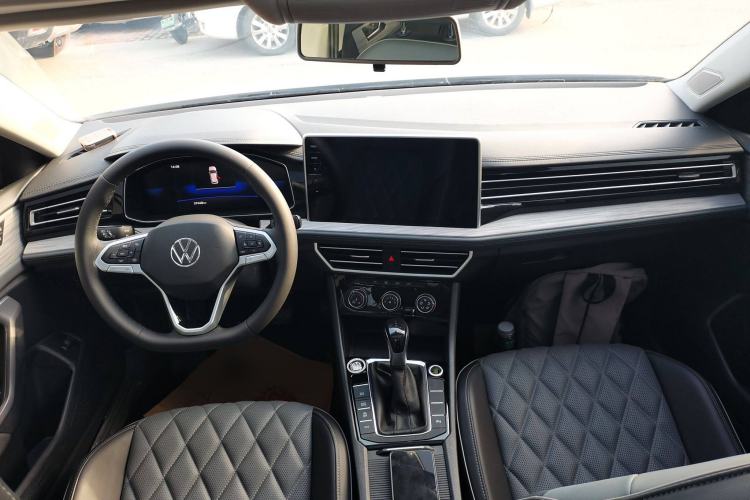 Used Volkswagen Sagitar 2023 300TSI DSG Excellence Edition
