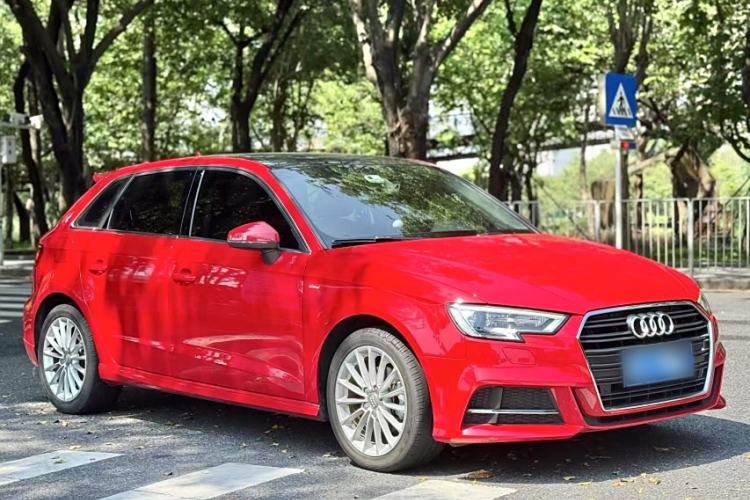 Used Audi A3 2018 30th Anniversary Edition Sportback 35 TFSI Fashion Model
