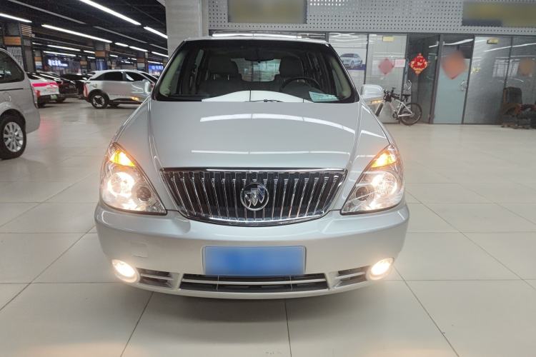 Used Buick GL8 2014 2.4L Executive Edition
