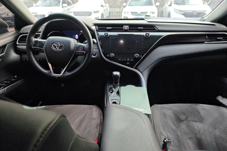 Used Toyota Camry 2019 2.0G Luxury Edition China VI Standard