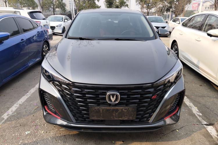 Used Changan Eado 2024 PLUS Blue Whale NE 1.4T GDI DCT High-Energy Edition
