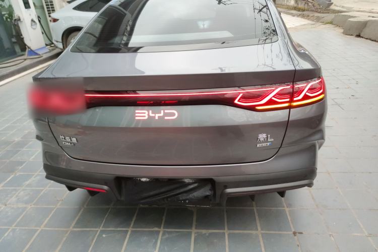 Used BYD Qin L 2025 DM-i Smart Drive 120KM Superior Model
