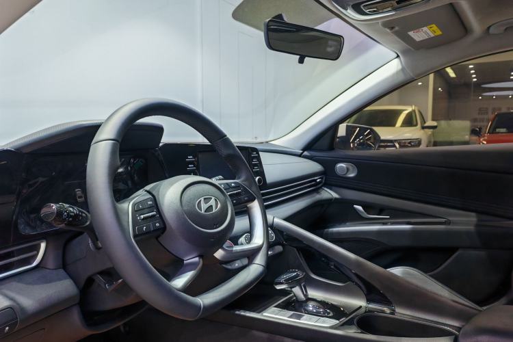 Used Hyundai Elantra 2023 1.5L CVT GLX Elite Edition