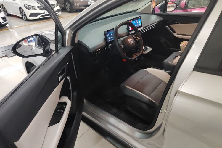 Used MG 4 EV 2022 425 km Luxury Edition
