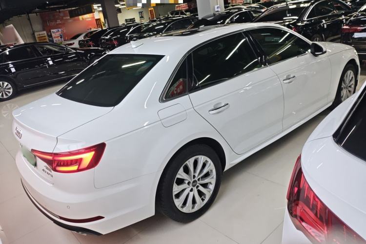 Used Audi A4L 2019 40 TFSI Ambition China VI