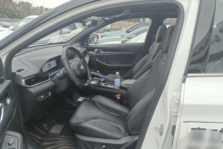 Used Geely Auto Coolray 2025 Bin Yue L 1.5T DCT Starlight Edition