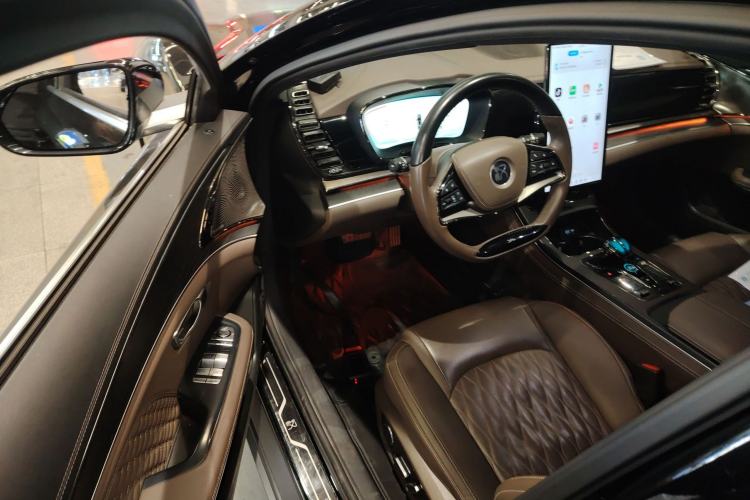 Used BYD Han 2023 DM-i Champion Edition 121KM Prestige Model
