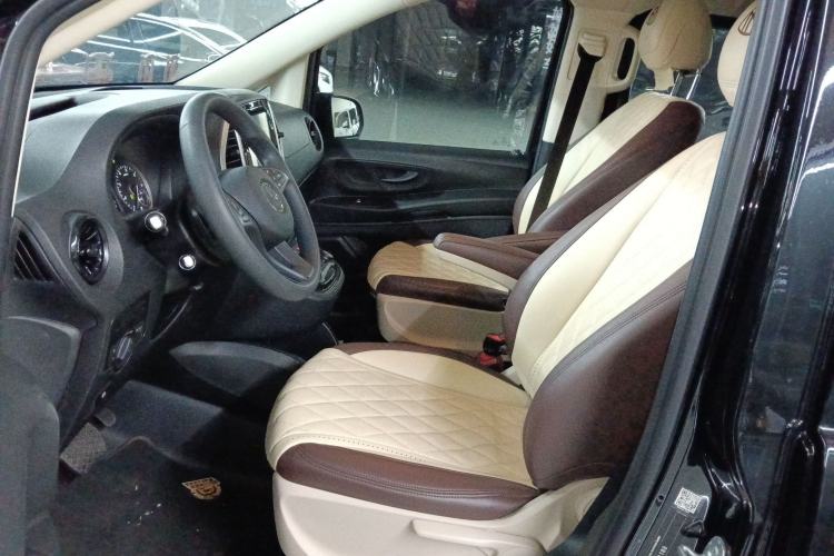 Used Mercedes-Benz Vito 2021 2.0T Elite Version 7 Seats
