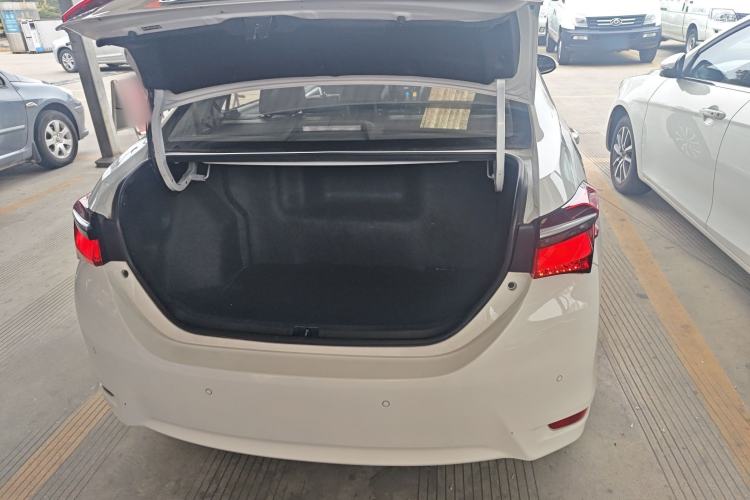 Used Toyota Corolla 2017 Revised Dual-Engine 1.8L E-CVT Elite Edition
