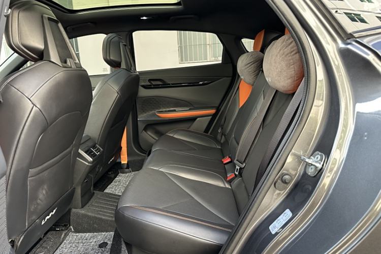 Used Changan UNI-V 2022 1.5T Prestige Version
