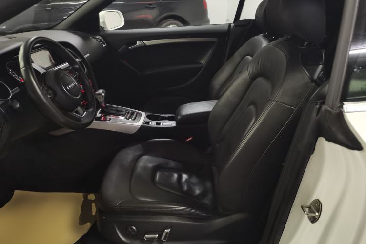 Used Audi A5 2013 Cabriolet 40 TFSI
