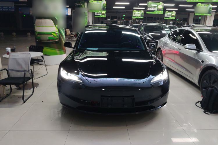 Used Tesla Model 3 2023 Rear-Wheel-Drive Version
