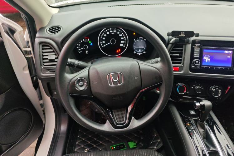 Used Honda Vezel 2017 1.8L CVT Front-Wheel Drive Pioneer Edition