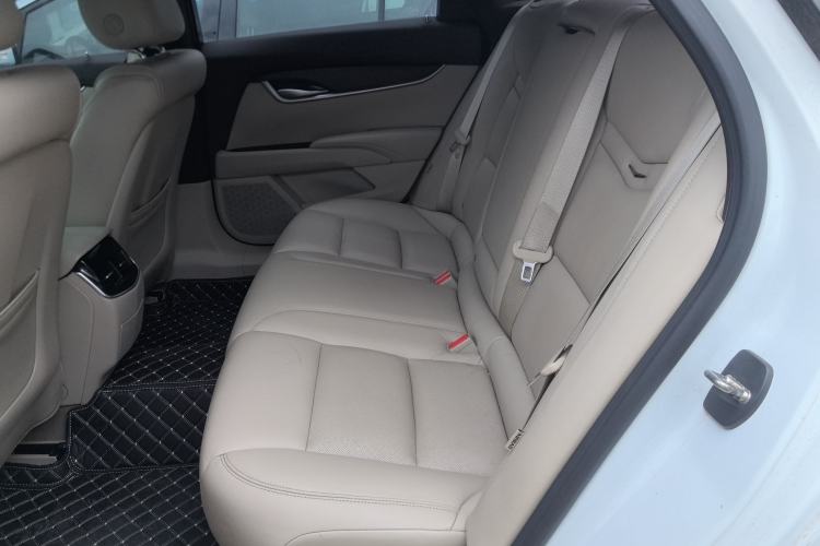 Used Cadillac XTS 2015 28T Comfort Model
