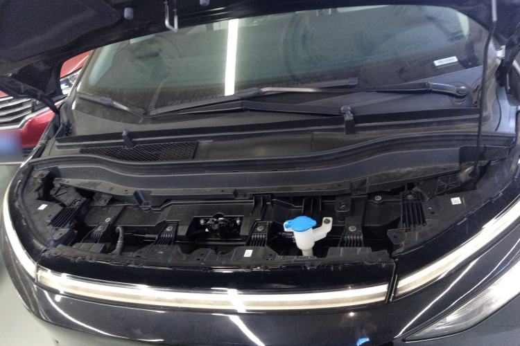 Used XPeng X9 2024 640 All-Wheel Drive High-Performance Max
