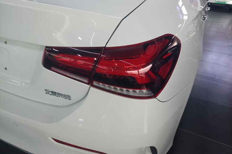 Used Mercedes-Benz A-Class 2022 Revised Version A 200 L Sport Sedan Fashionable Style