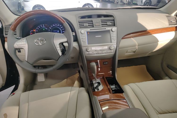 Used Toyota Camry 2013 200G Classic Luxury Edition
