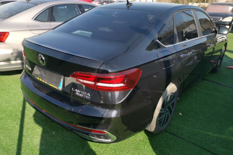 Used Volkswagen Lavida 2024 300TSI DSG Starry Sky Deluxe Edition
