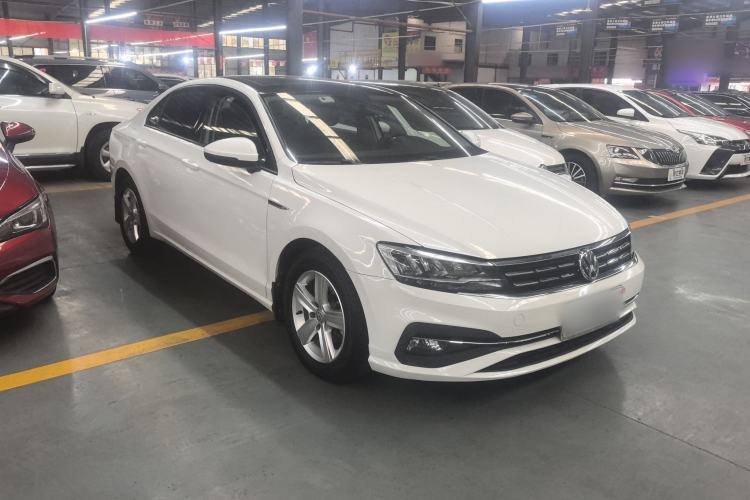 Used Volkswagen Lamando 2019 230TSI DSG Fashion Edition China VI
