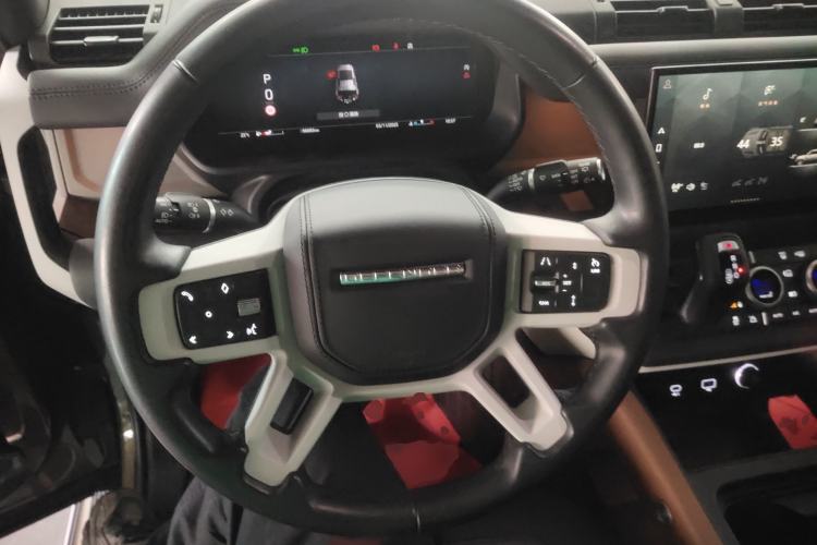 Used Land Rover Defender 2023 Facelift 110 3.0T P400 X-DYNAMIC HSE
