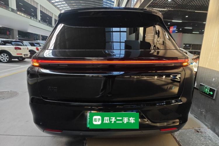 Used Li Auto L8 2023 Pro Model
