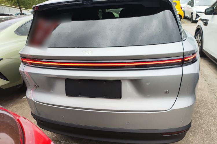 Used Li Auto Li Auto i8 2025 Standard Edition
