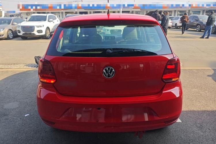 Used Volkswagen Polo 2014 1.4L Manual Fashion Edition