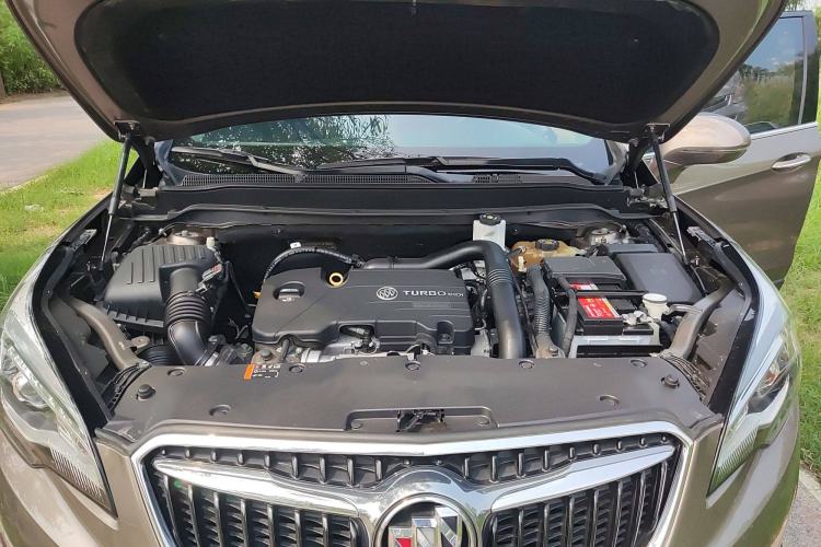 Used Buick Envision 2018 20T Two-Wheel-Drive Elite Model
