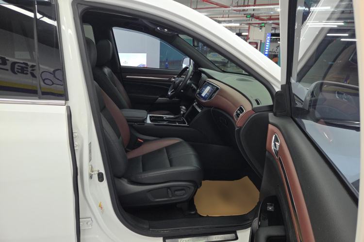 Used GAC Trumpchi GS8 2020 GS8S 390T Two-Wheel Drive Luxury Smart Connectivity Version