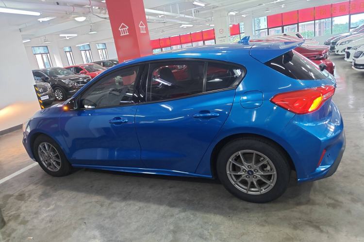 Used Ford Focus 2020 Hatchback EcoBoost 180 Automatic Trend Edition
