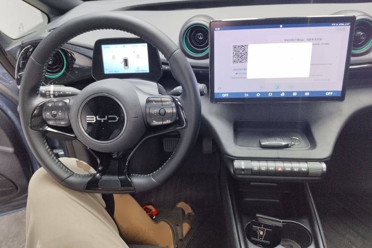 Used BYD Dolphin 2024 Honor Edition 420km Fashion Version
