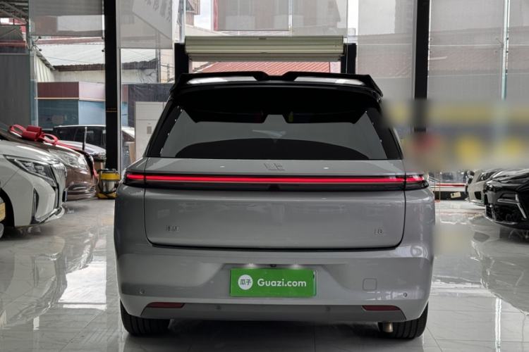 Used Li Auto L8 2023 Pro Model
