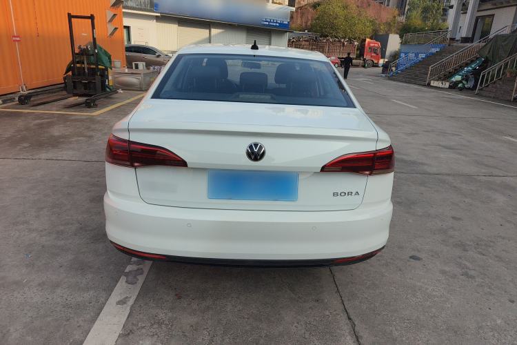 Used Volkswagen Bora 2021 1.5L Automatic Fashionable Smart Connectivity Version
