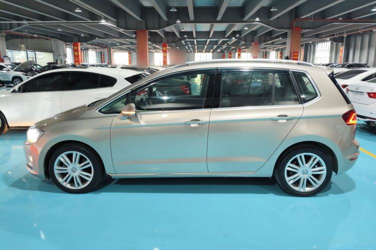 Used Volkswagen Golf Sportsvan 2016 230TSI Automatic Luxury Version