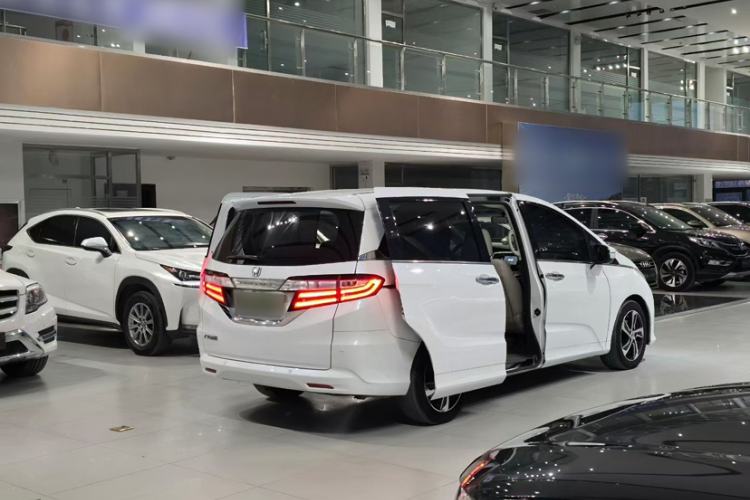 Used Honda Odyssey 2017 2.4L Luxury Edition