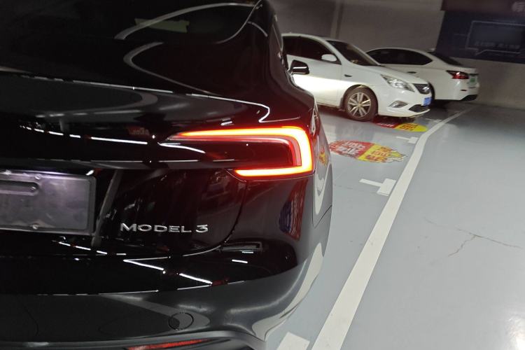 Used Tesla Model 3 2023 Rear-Wheel-Drive Version
