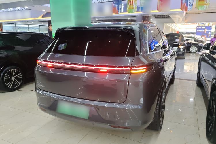 Used Li Auto L7 2023 Air model
