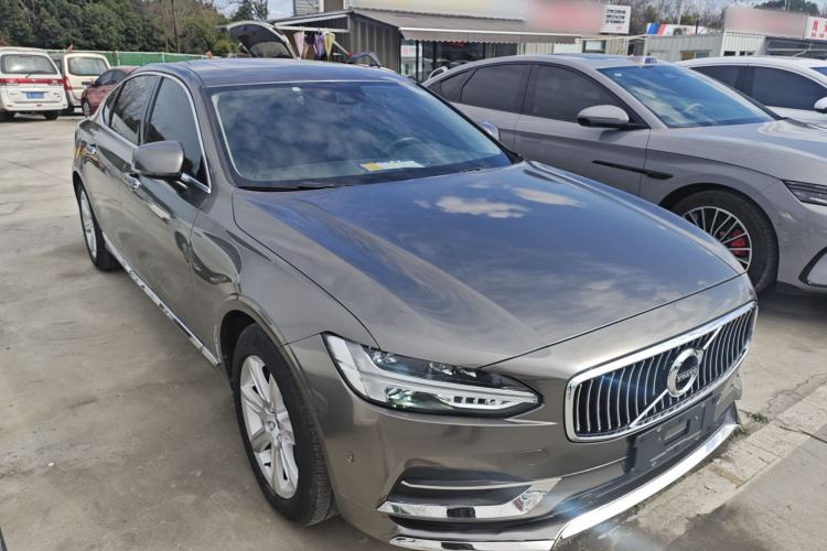 Used Volvo S90 2018 T4 Zhiyi Edition