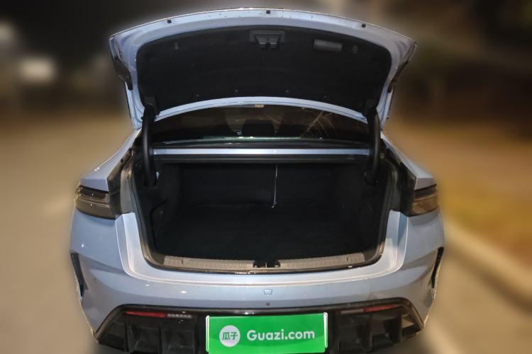 Used BYD Seal 2022 550 km Standard Range Rear-Wheel Drive Elite Version