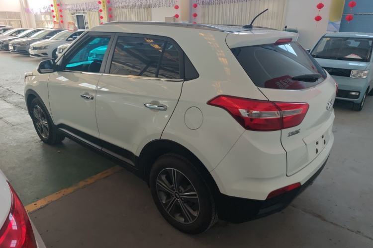 Used Hyundai ix25 2015 1.6L Automatic Two-Wheel Drive Smart GLS Trim
