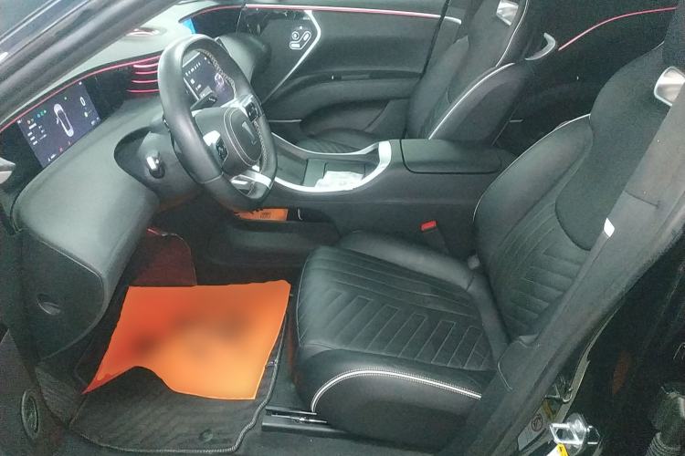 Used  11 2023 Harmony 90° Luxury Edition