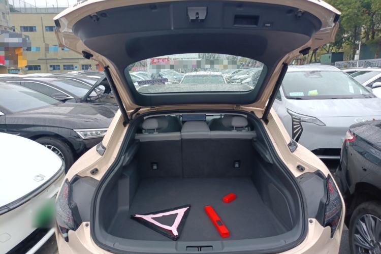 Used XPeng MONA M03 2024 620 with Ultra-Long Range
