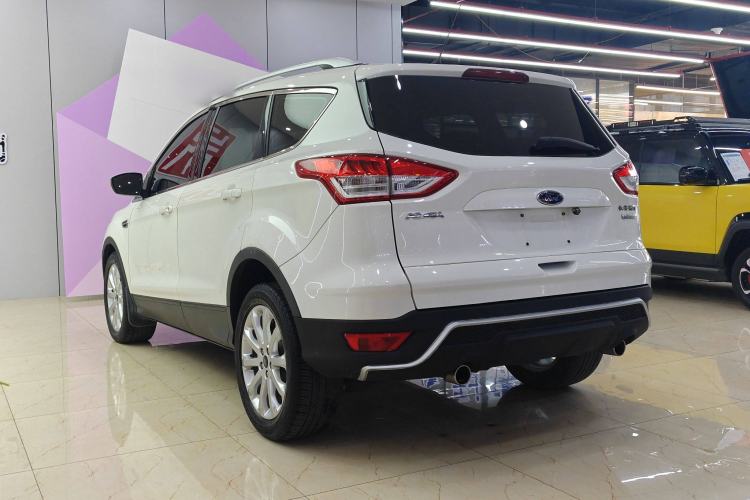 Used Ford Kuga 2015 1.5L GTDi Two-Wheel-Drive Comfort Model
