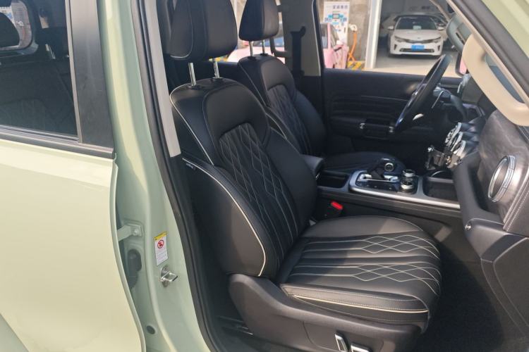 Used Tank 300 2021 City Edition 2.0T—Truly Stylish
